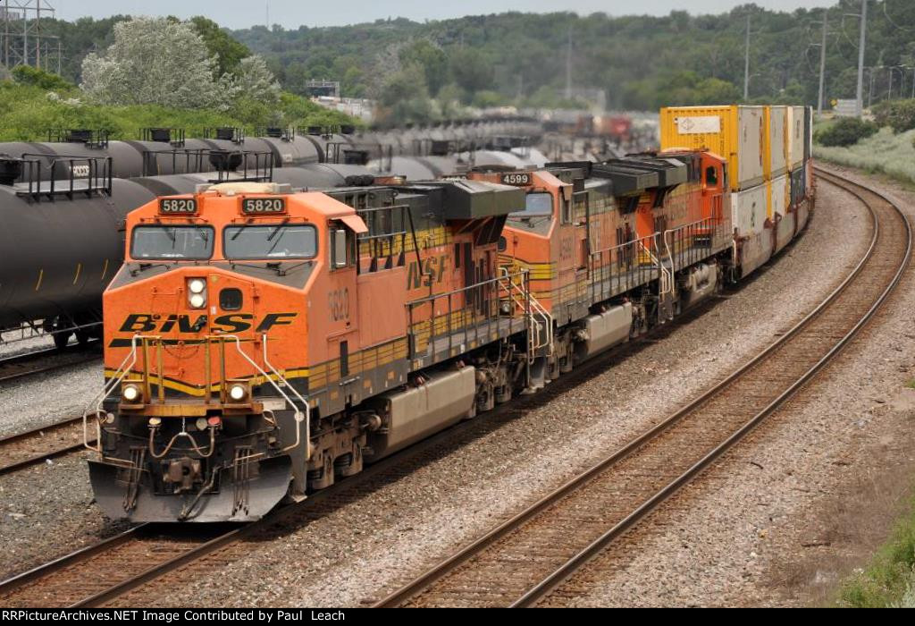 Intermodal races east through Oakland